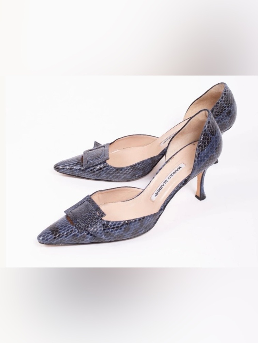 Manolo Blahnik Dk BluSnakeskin Tonado Heel w/Buckle MSRP $795 
EU 38.5 US 8 1/2